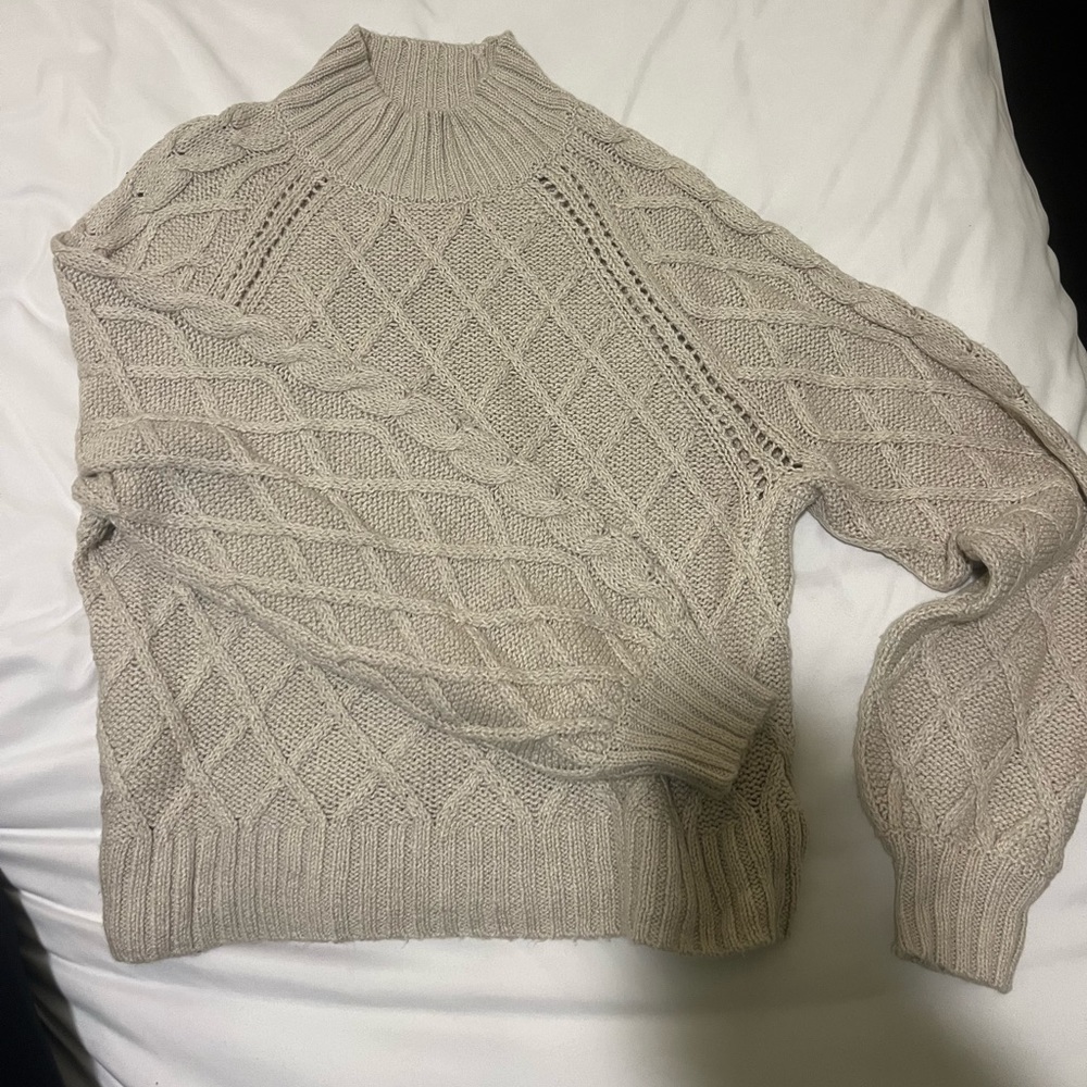 american eagle sweater